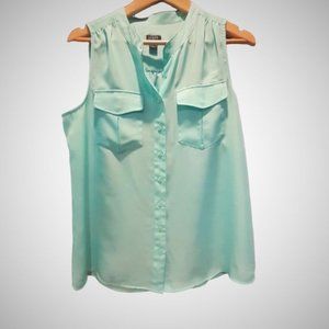 50% OFF WHEN YOU BUY 2 OR MORE ITEMS  - JC Crew Sea Foam Mint Green blouse SZ 10